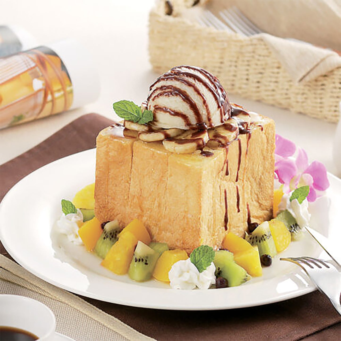 TIGER CROWN Square Shokupan