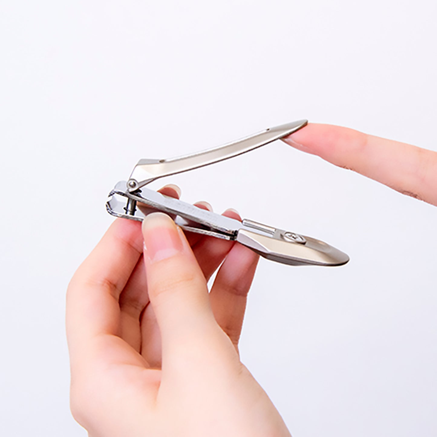 GREEN BELL CRFTSMANSHIP Stainless Steel High-quality Curved Blade Nail Clipper