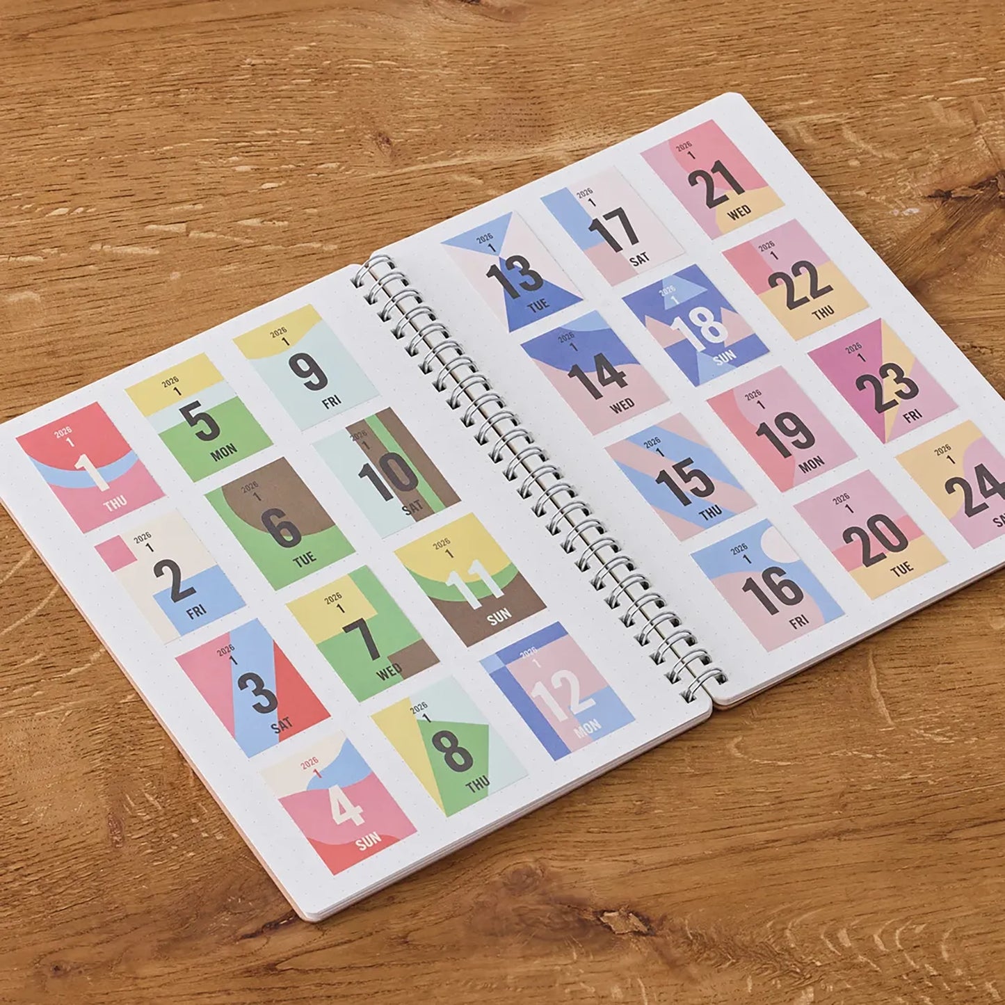 KOYOMI SEIKATSU Obi1 Mini Mini Colourful Daily Block Calendar 2026