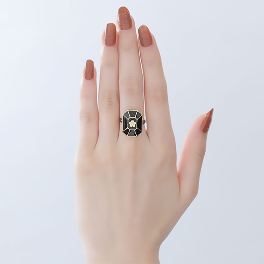 MARY QUANT Reminiscent of Gothic Vintage Ring